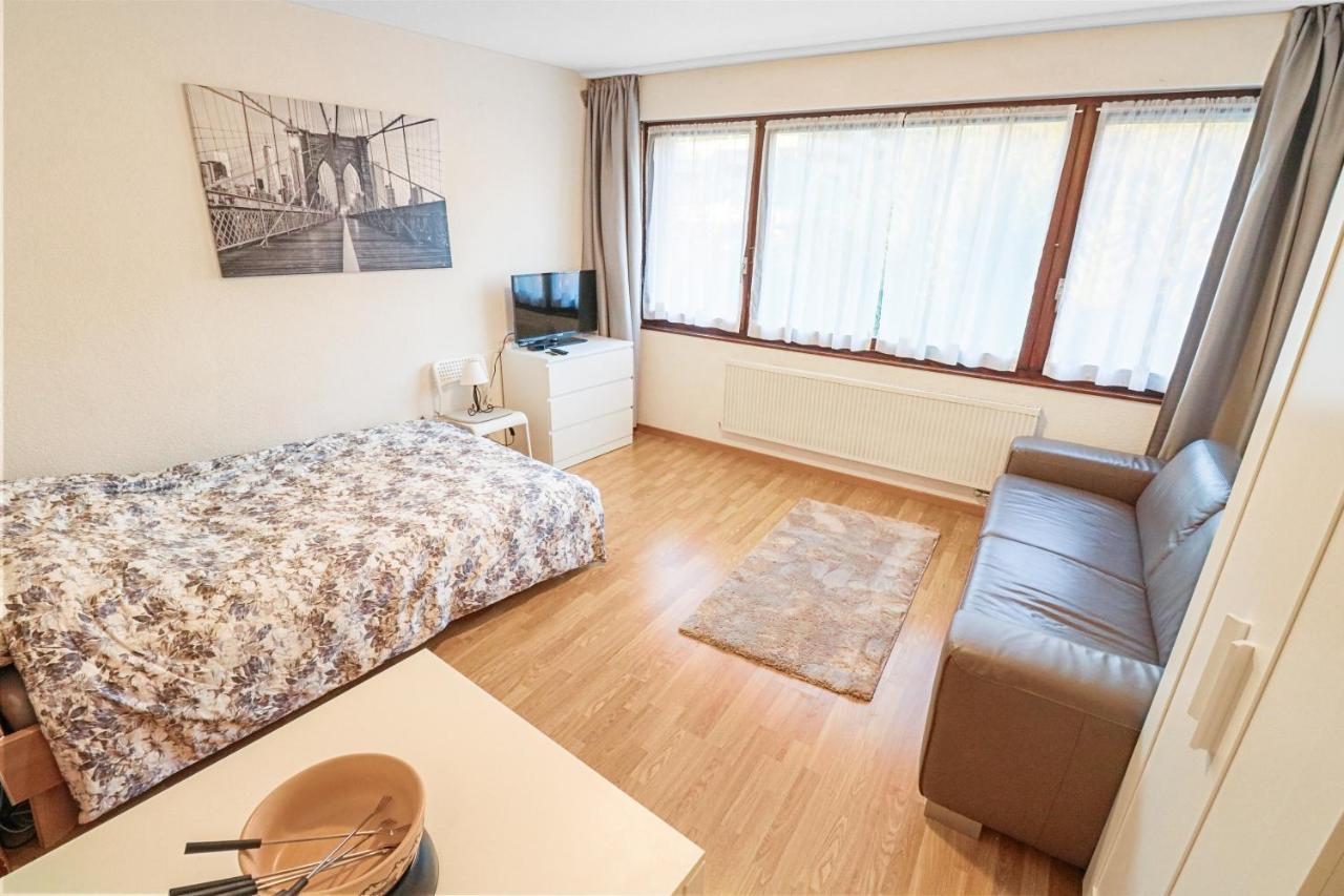Studio Cosy Au Centre De Κρανς Μοντάνα Εξωτερικό φωτογραφία