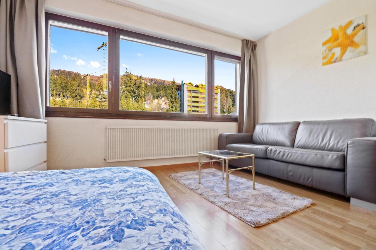 Studio Cosy Au Centre De Κρανς Μοντάνα Εξωτερικό φωτογραφία