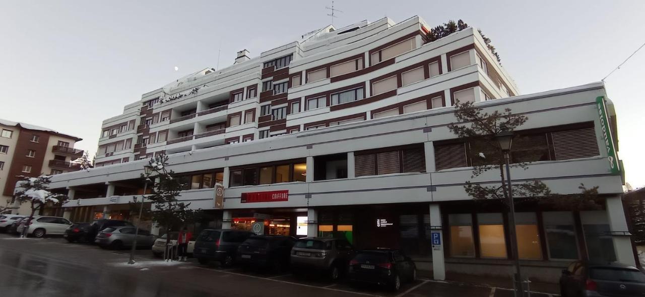 Studio Cosy Au Centre De Κρανς Μοντάνα Εξωτερικό φωτογραφία